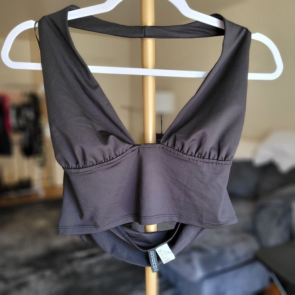 H&M Divided Halter Crop Top Women's Size Large Black Summer Casual Sleeveless